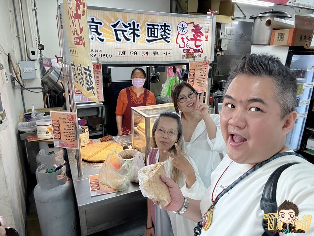 李記麵粉煎-新竹竹蓮分店 基隆廟口的人氣排隊爆漿美食在竹蓮市場也吃得到囉! (菜單營業時間地址電話) - 第9張圖 李記麵粉煎-新竹竹蓮分店 基隆廟口的人氣排隊爆漿美食在竹蓮市場也吃得到囉! (菜單營業時間地址電話)