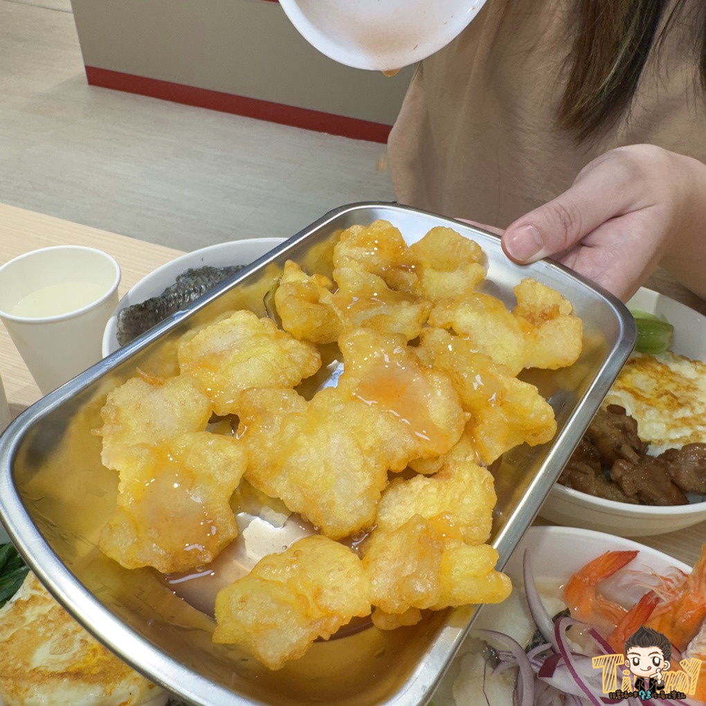 新竹.竹北魚氏湯麵。 可能是新竹最有膠質的魚湯麵! 三杯雞飯免費加飯加湯汁! 丸龜平替版天婦羅炸物隨意選! 冬天暖心關東煮! (菜單營業時間地址電話) - 第73張圖