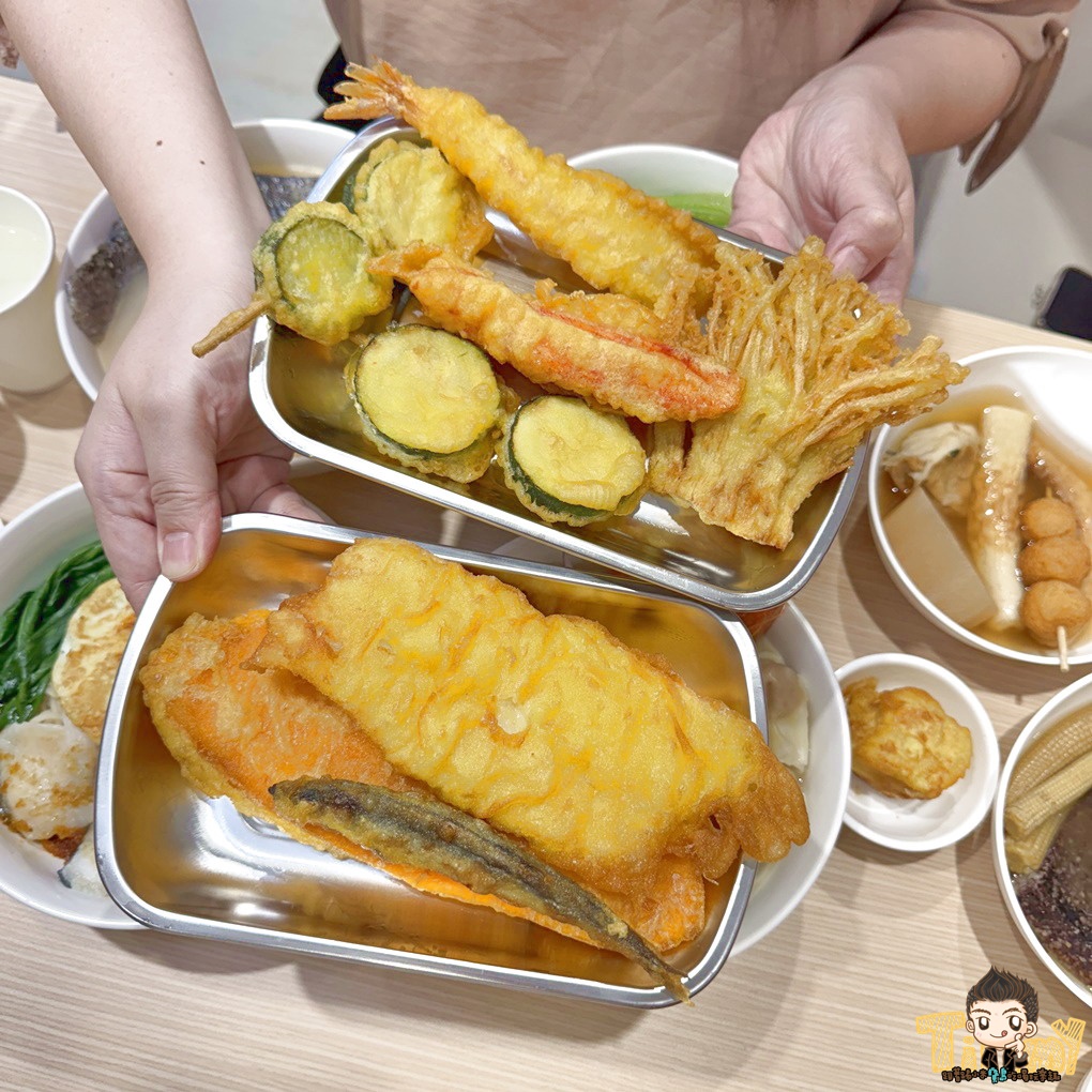 新竹.竹北魚氏湯麵。 可能是新竹最有膠質的魚湯麵! 三杯雞飯免費加飯加湯汁! 丸龜平替版天婦羅炸物隨意選! 冬天暖心關東煮! (菜單營業時間地址電話) - 第66張圖