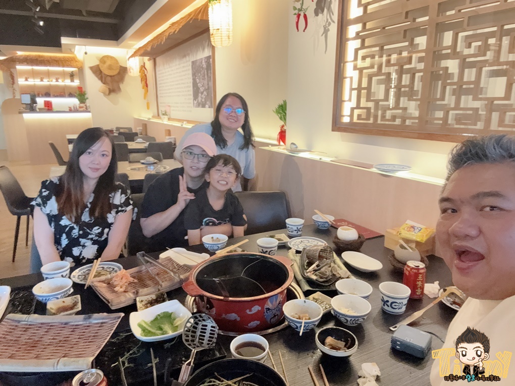 新竹縣竹北蜀苑串香火鍋 新開幕的12元串串香! 道地重慶川味麻辣鍋.也有素食鍋! (菜單營業時間地址) - 第78張圖