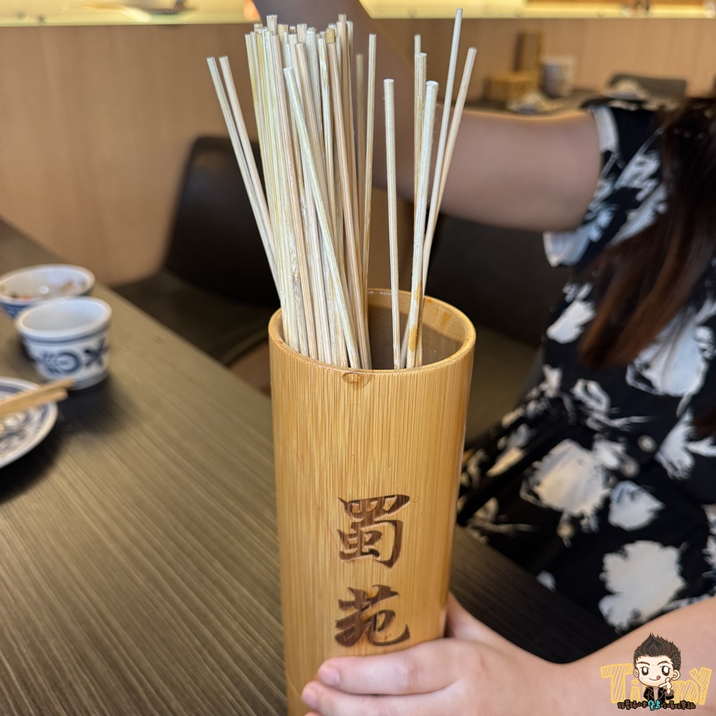 新竹縣竹北蜀苑串香火鍋 新開幕的12元串串香! 道地重慶川味麻辣鍋.也有素食鍋! (菜單營業時間地址) - 第76張圖