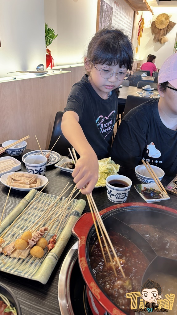 新竹縣竹北蜀苑串香火鍋 新開幕的12元串串香! 道地重慶川味麻辣鍋.也有素食鍋! (菜單營業時間地址) - 第62張圖