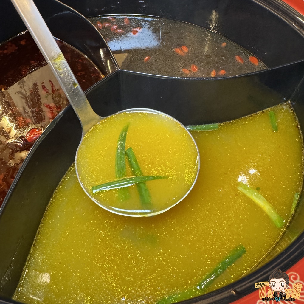 新竹縣竹北蜀苑串香火鍋 新開幕的12元串串香! 道地重慶川味麻辣鍋.也有素食鍋! (菜單營業時間地址) - 第48張圖