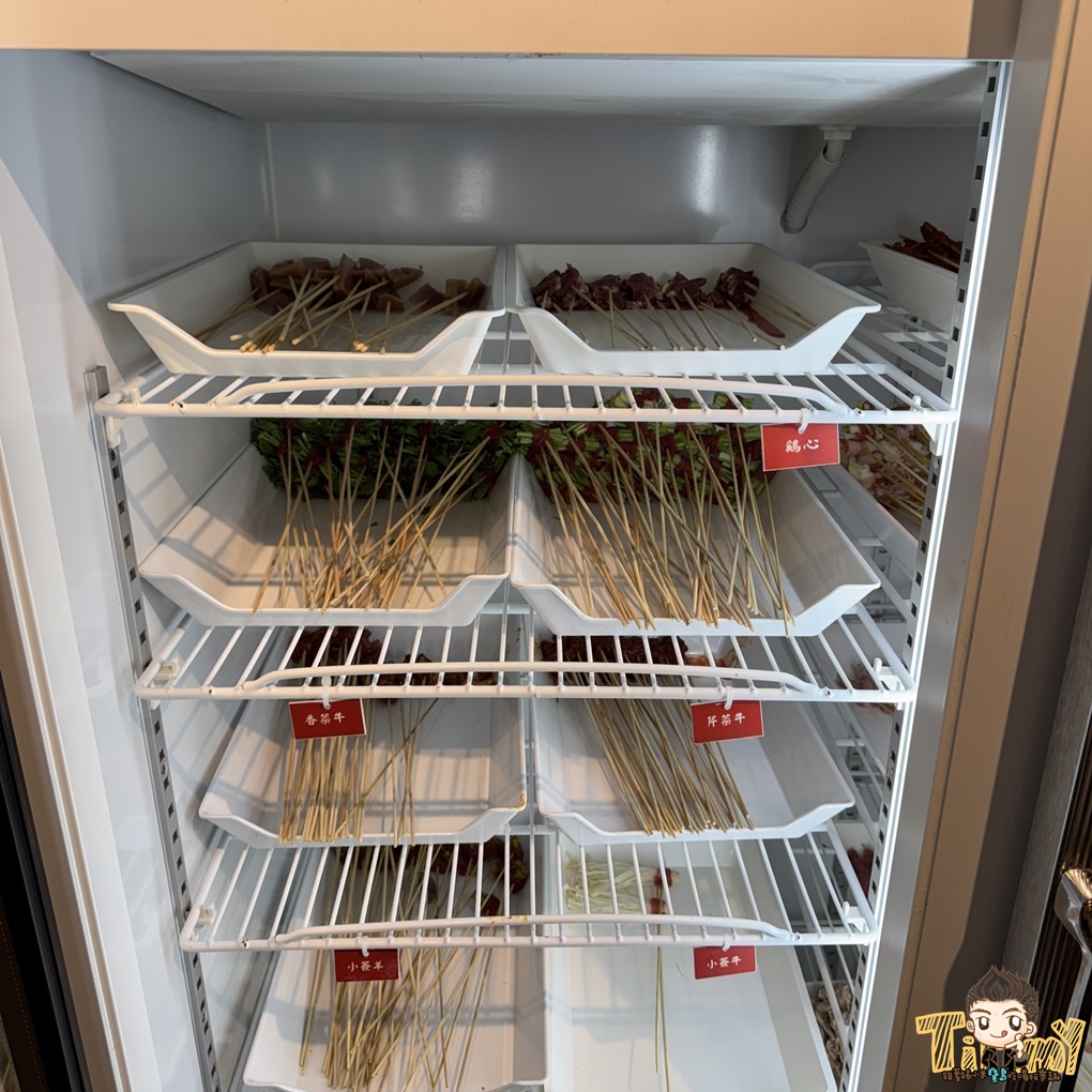 新竹縣竹北蜀苑串香火鍋 新開幕的12元串串香! 道地重慶川味麻辣鍋.也有素食鍋! (菜單營業時間地址) - 第17張圖