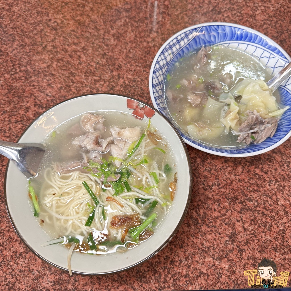 新竹中央市場米娜糯米水餃。外籍新娘做的古早味糯米餃傳說中! 不想排老店時的替代版! (菜單營業時間地址電話) - 第7張圖