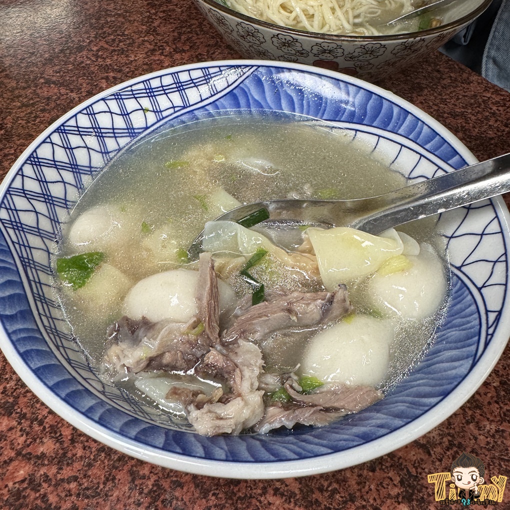 新竹中央市場米娜糯米水餃。外籍新娘做的古早味糯米餃傳說中! 不想排老店時的替代版! (菜單營業時間地址電話) - 第9張圖