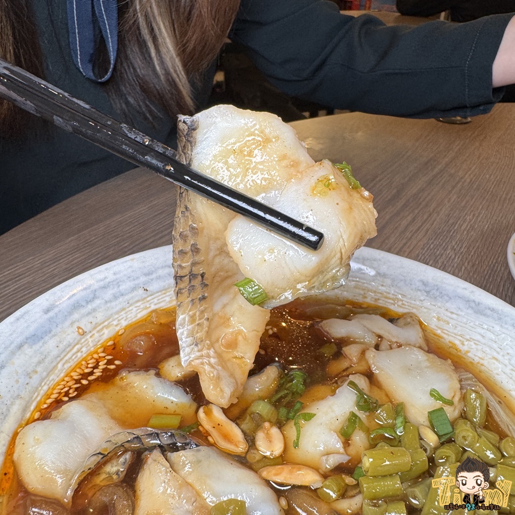 新竹重慶水煮魚.酸辣粉 隱藏在巷弄重慶姑娘手作道地家鄉料理 (菜單營業時間地址電話)