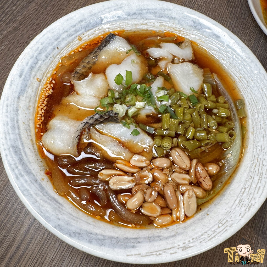 新竹重慶水煮魚.酸辣粉 隱藏在巷弄重慶姑娘手作道地家鄉料理 (菜單營業時間地址電話)