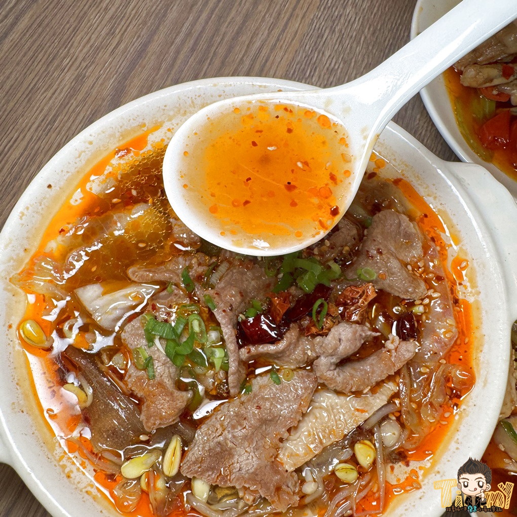 新竹重慶水煮魚.酸辣粉 隱藏在巷弄重慶姑娘手作道地家鄉料理 (菜單營業時間地址電話)