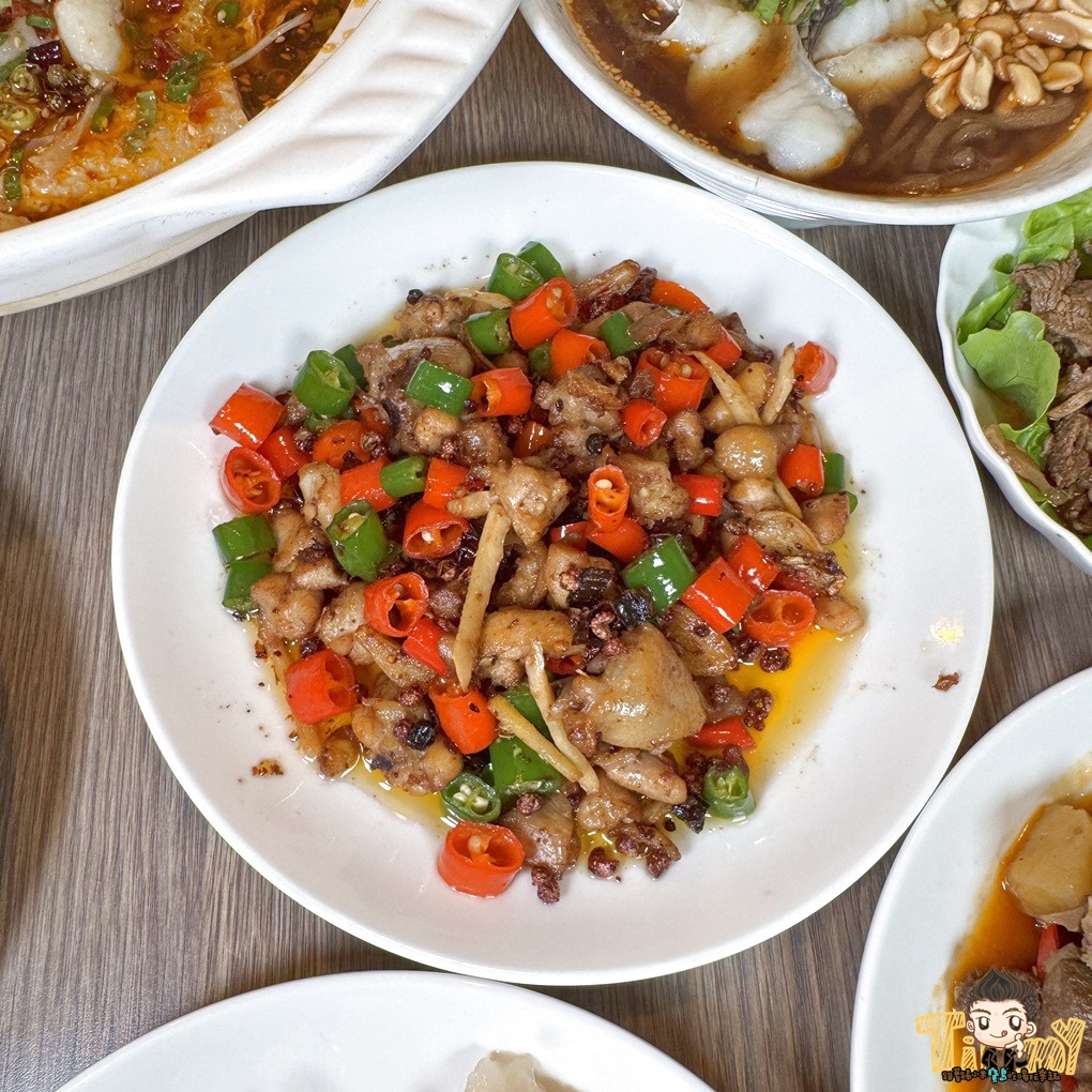 新竹重慶水煮魚.酸辣粉 隱藏在巷弄重慶姑娘手作道地家鄉料理 (菜單營業時間地址電話)