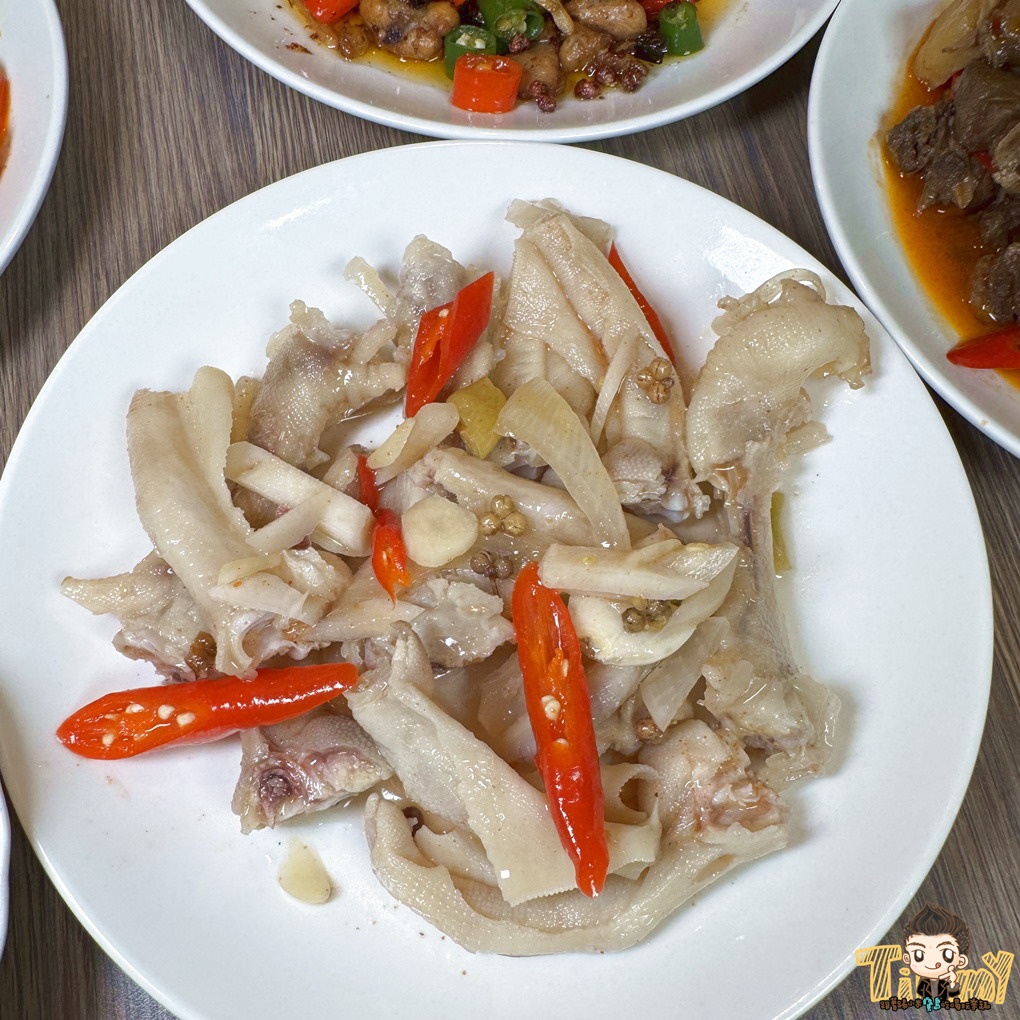 新竹重慶水煮魚.酸辣粉 隱藏在巷弄重慶姑娘手作道地家鄉料理 (菜單營業時間地址電話)