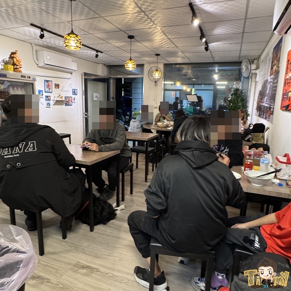 新竹重慶水煮魚.酸辣粉 隱藏在巷弄重慶姑娘手作道地家鄉料理 (菜單營業時間地址電話)