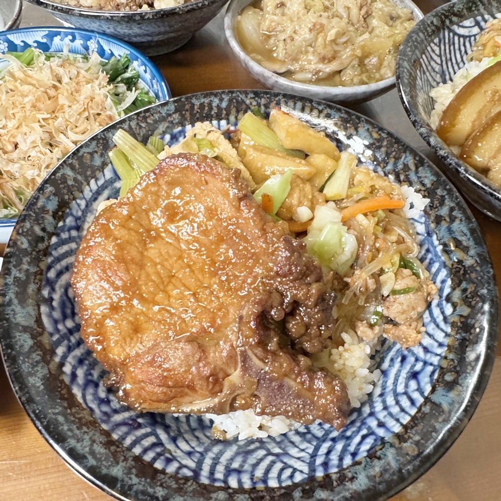 新竹縣竹東香盅燉品屋 隱藏在巷弄內的古早味大碗公飯菜+燉品 (地址電話營業時間)