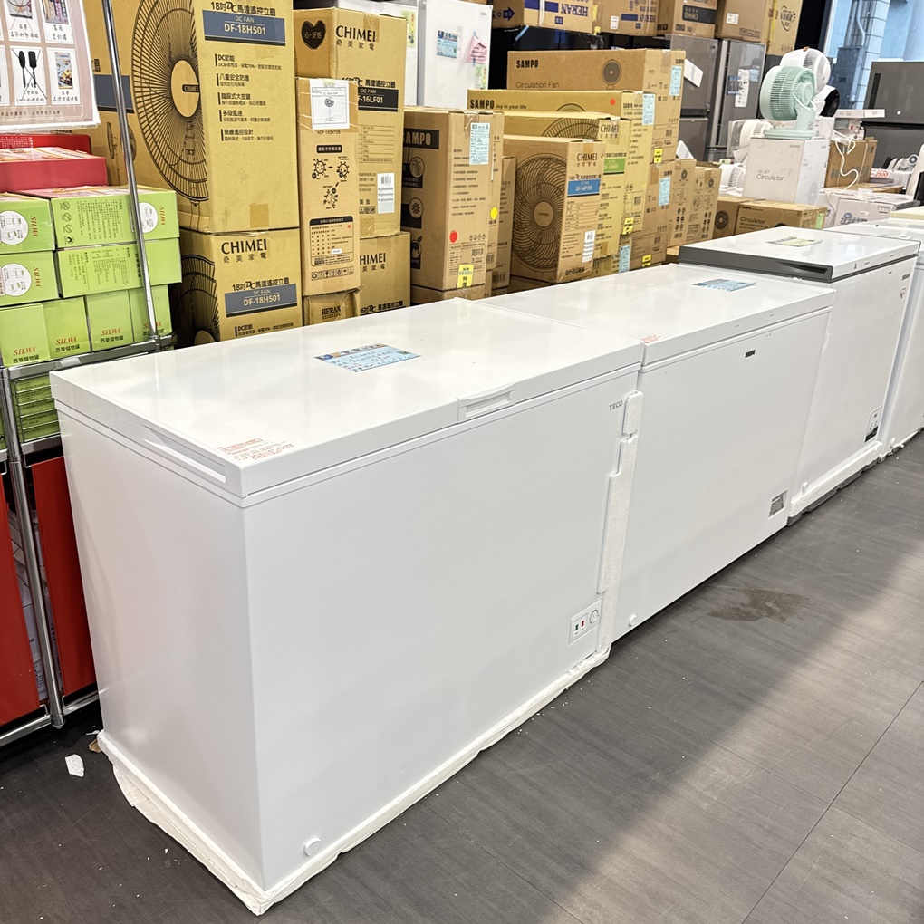 FY 家電特賣會苗栗場｜家電下殺3折起，今年最後一檔！ 挑戰市場最低價！買大家電送小家電！ 除濕機冷凍櫃補滿貨.推出史上最低價！ 全台最大台最便宜家用電視就在這！