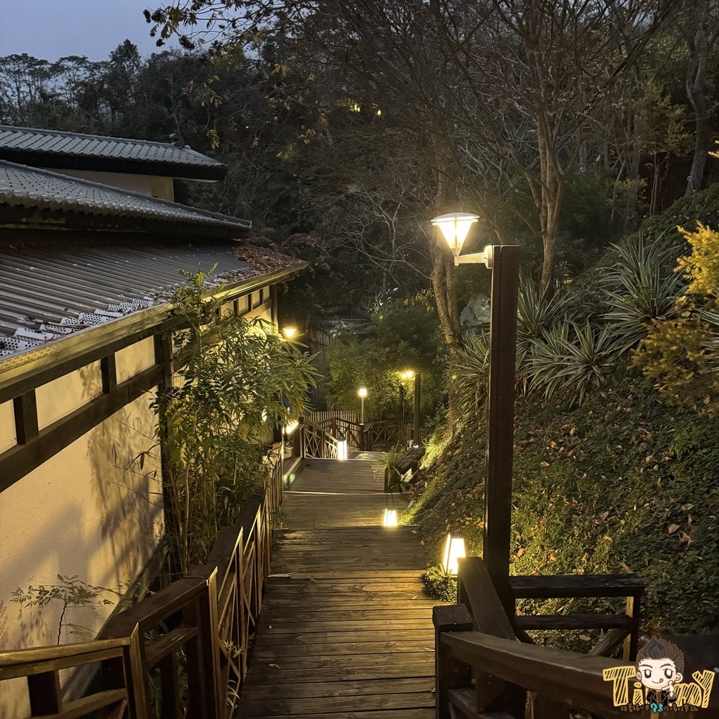 苗栗一日遊懶人包推薦|神隱少女森林、採草莓、甜點伴手禮、玻璃屋下午茶、日式溫泉全攻略 - 第83張圖 苗栗一日遊懶人包推薦|神隱少女森林、採草莓、甜點伴手禮、玻璃屋下午茶、日式溫泉全攻略