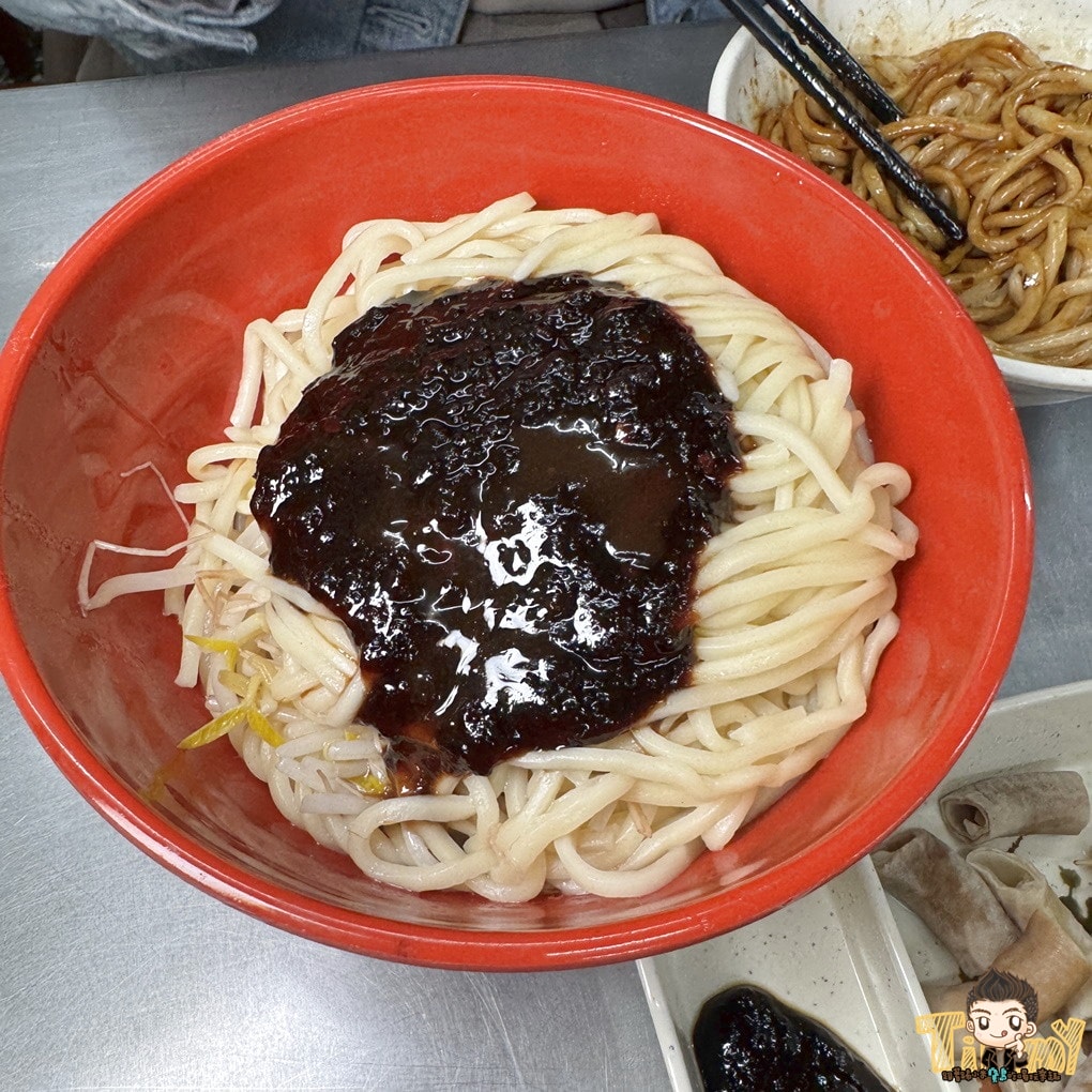 新竹曾家公園乾麵. 傳承三代的黑醬乾麵老店 (菜單營業時間地址電話)