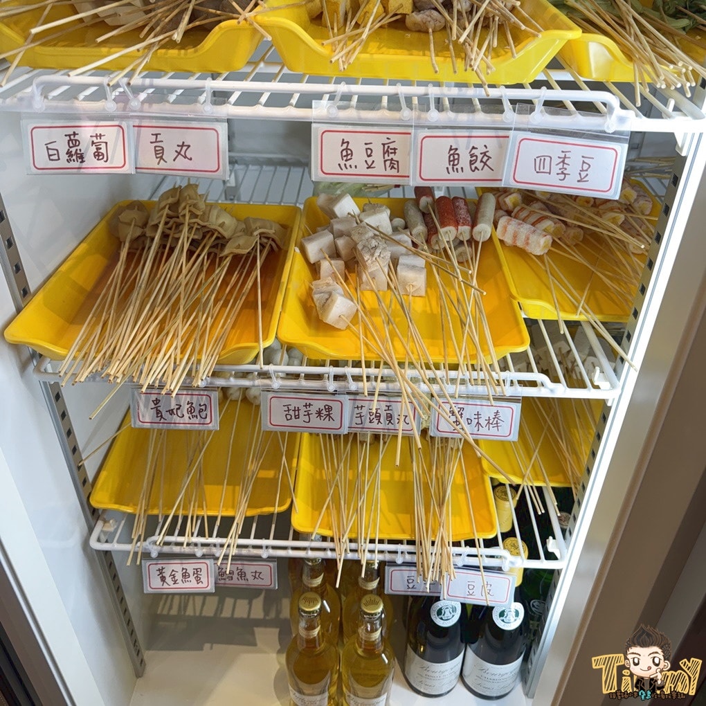 新竹新開幕正宗成都10元串串火鍋 嗯雞刀正宗成都串串香-新竹店 (菜單營業時間地址電話)