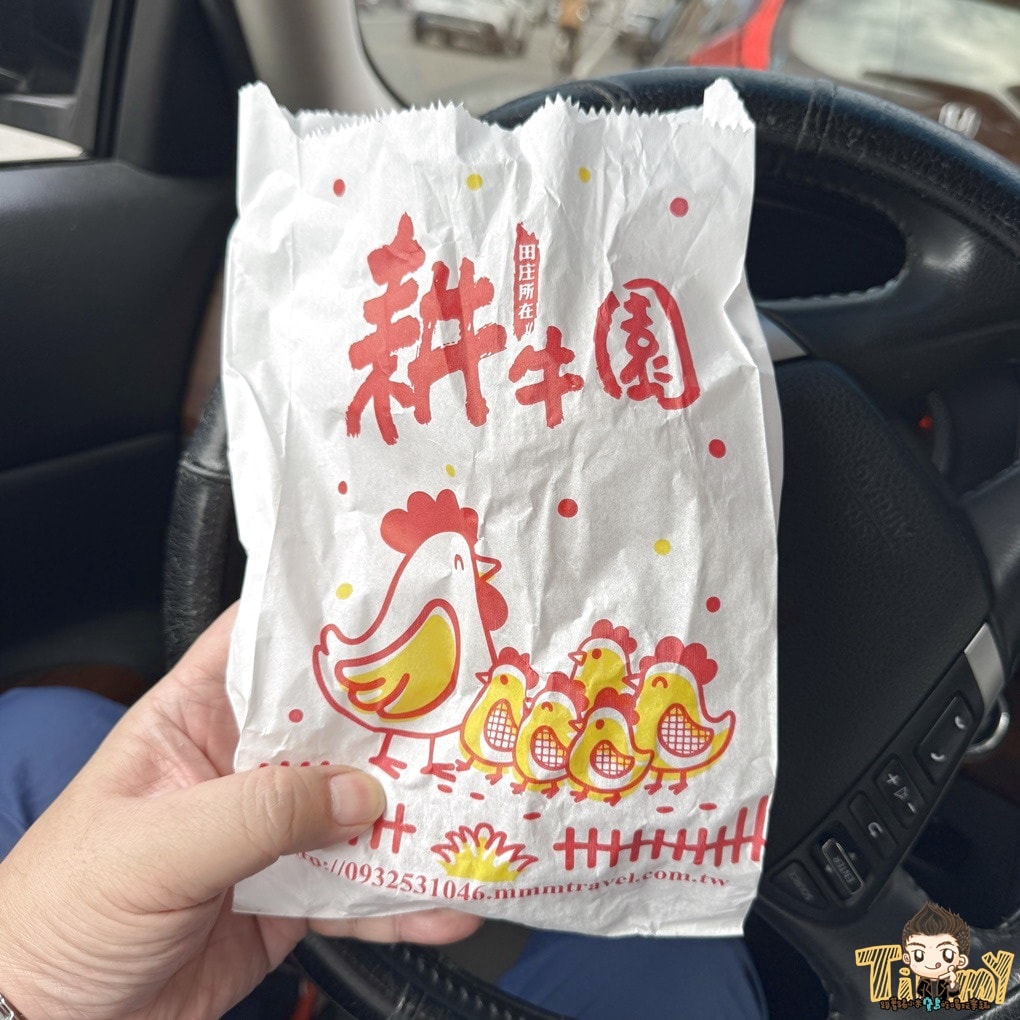 苗栗苑裡市場內秒殺炸雞！ 耕牛園不是賣牛是賣雞！ (菜單營業時間地址電話)