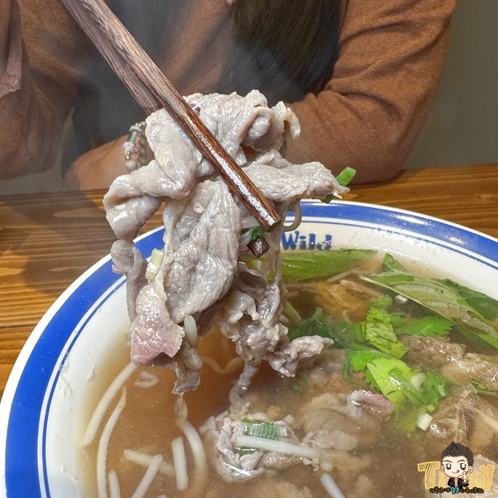 新竹北門街越式生牛肉河粉Phở Wild 必吃生滾牛肉河粉! (菜單營業時間地址電話) - 第13張圖 新竹北門街越式生牛肉河粉Phở Wild 必吃生滾牛肉河粉! (菜單營業時間地址電話)