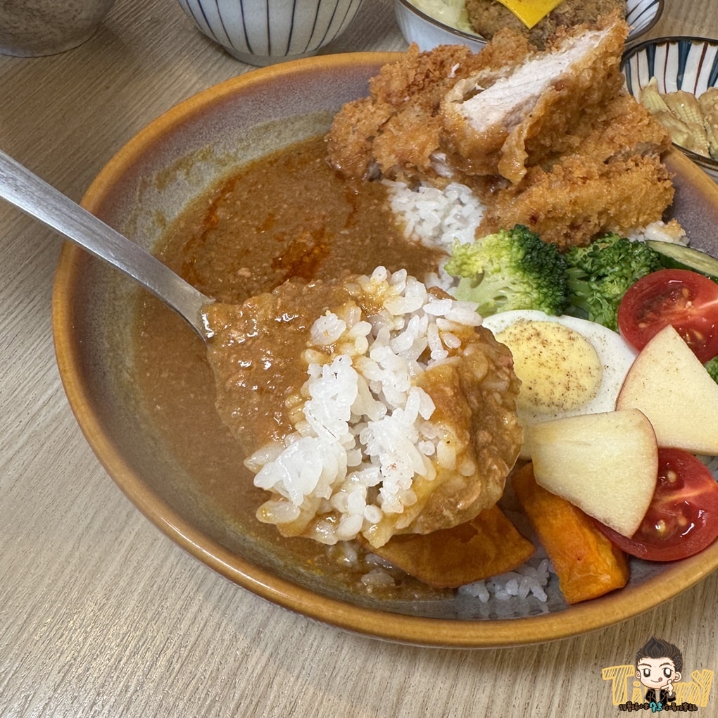 新竹叁拾 熟成咖哩 竹東低調好吃咖哩飯 (菜單營業時間地址電話)