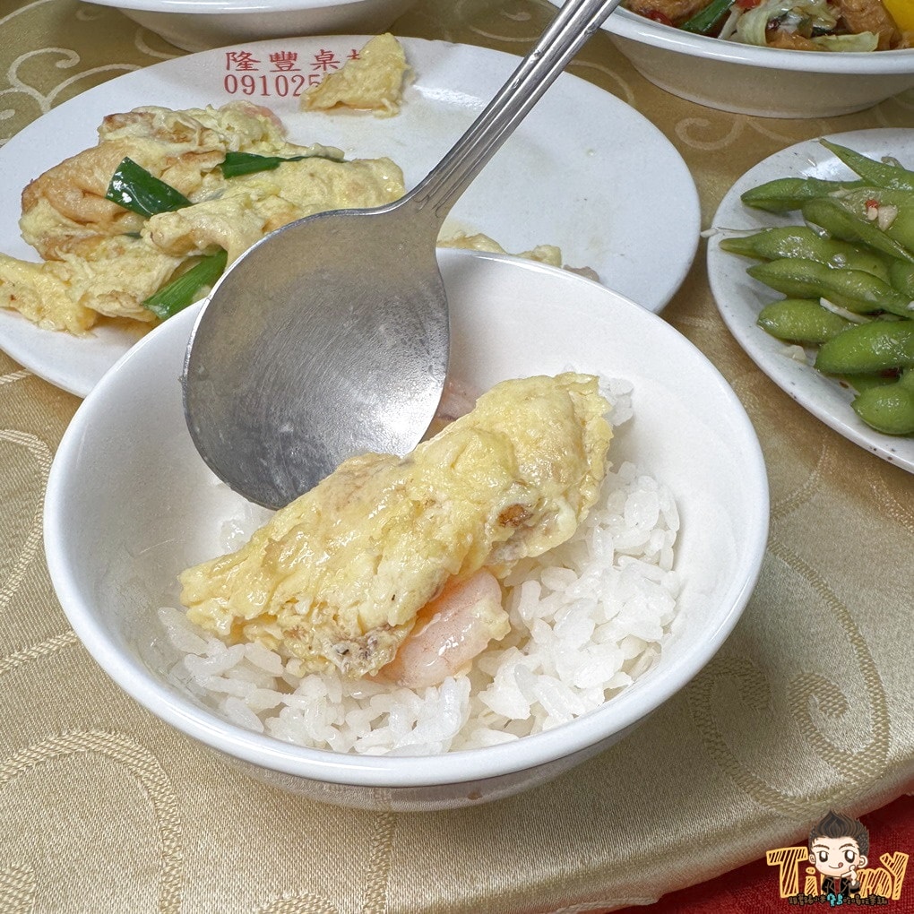 新竹湖口品山海海鮮快炒小館 包手師傅炒的菜真的比較好吃嗎？ (菜單營業時間地址電話)