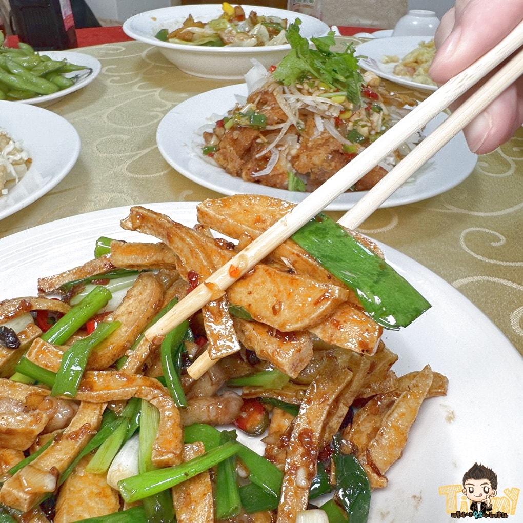 新竹湖口品山海海鮮快炒小館 包手師傅炒的菜真的比較好吃嗎？ (菜單營業時間地址電話)