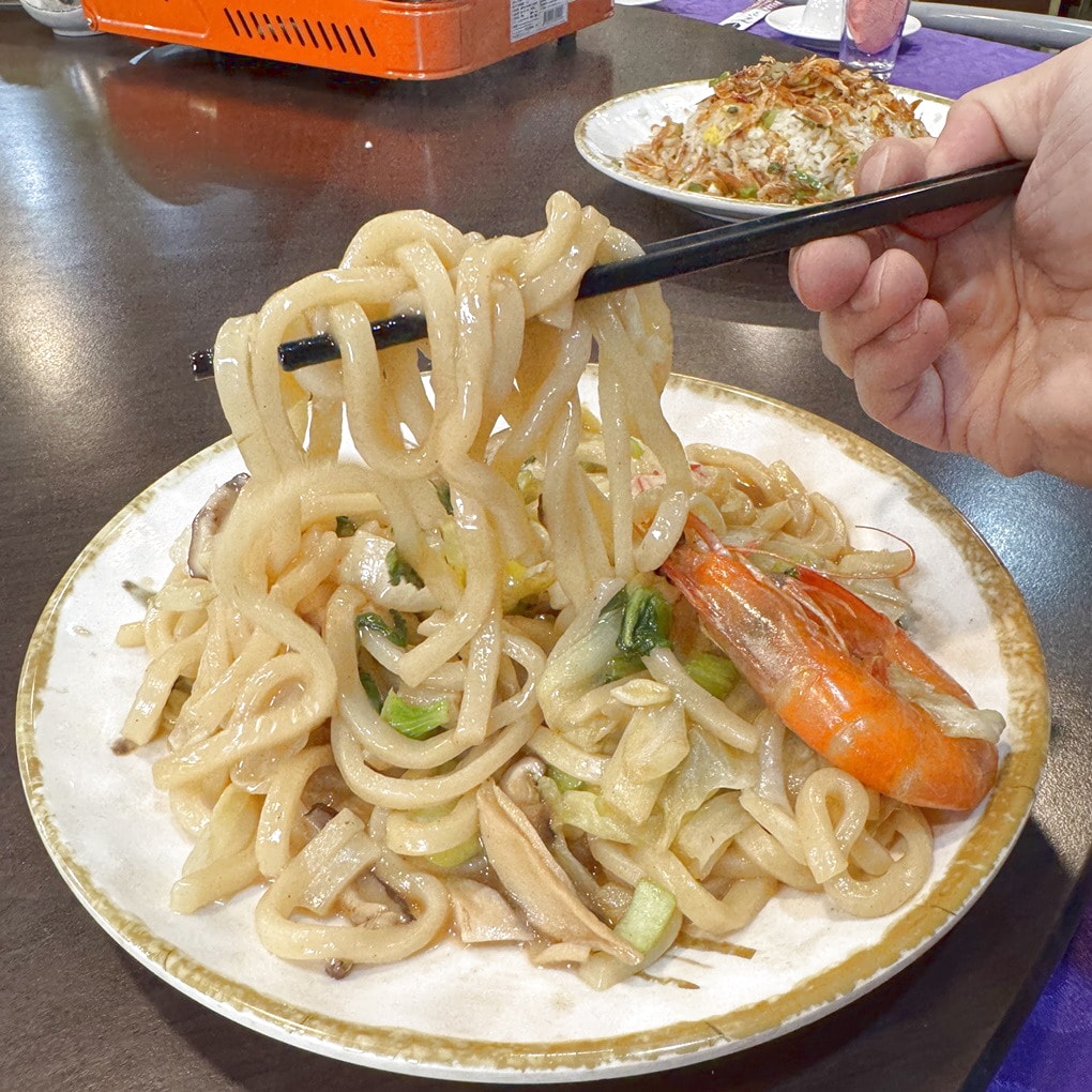 新竹竹東野田屋中日式料理。 台日料理老師傅好手藝。 必點超大鮭魚頭沙茶海鮮鍋! (菜單營業時間地址電話) - 第37張圖 新竹竹東野田屋中日式料理。 台日料理老師傅好手藝。 必點超大鮭魚頭沙茶海鮮鍋! (菜單營業時間地址電話)