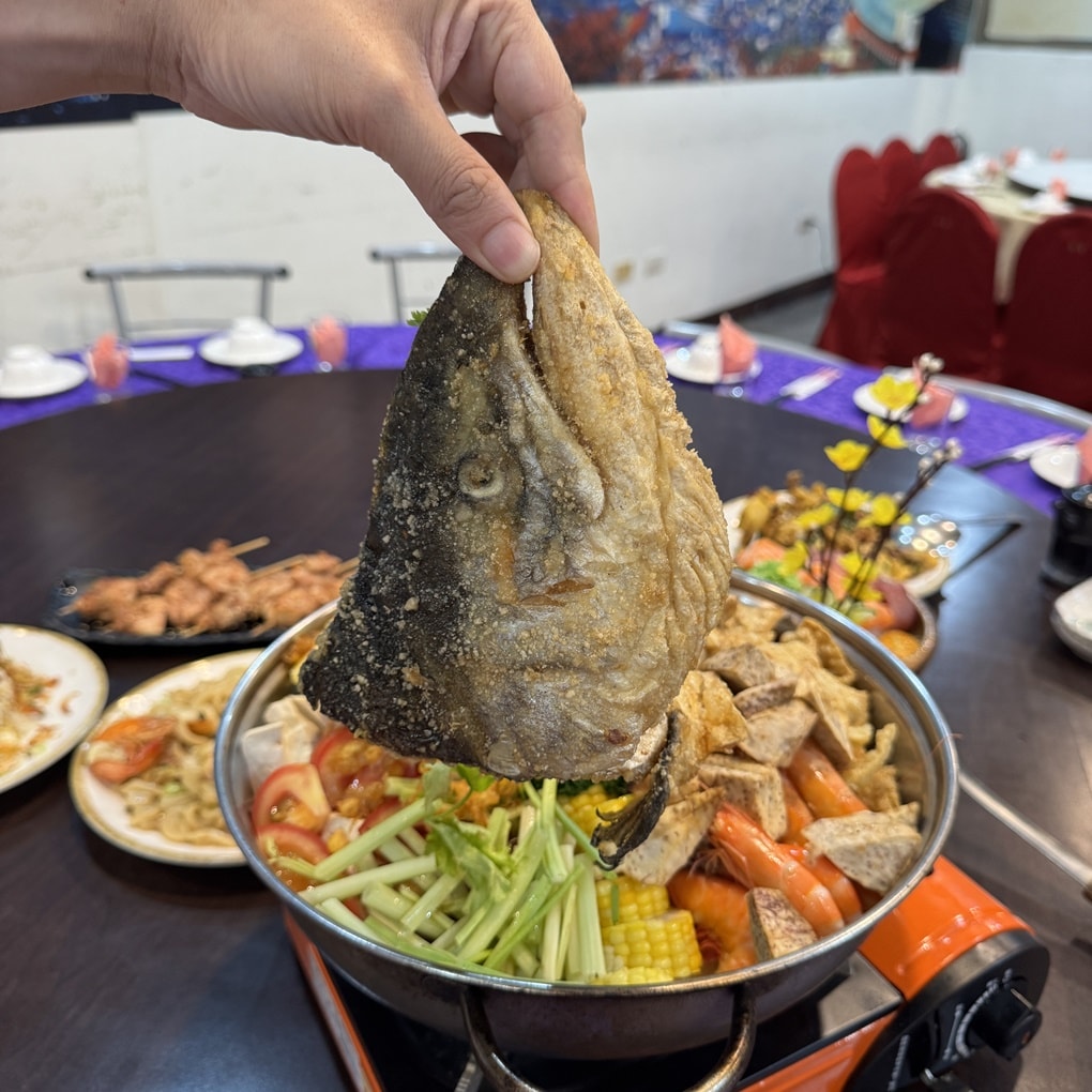 新竹竹東野田屋中日式料理。 台日料理老師傅好手藝。 必點超大鮭魚頭沙茶海鮮鍋! (菜單營業時間地址電話) - 第21張圖 新竹竹東野田屋中日式料理。 台日料理老師傅好手藝。 必點超大鮭魚頭沙茶海鮮鍋! (菜單營業時間地址電話)