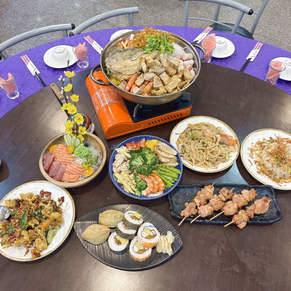 新竹竹東野田屋中日式料理。 台日料理老師傅好手藝。 必點超大鮭魚頭沙茶海鮮鍋! (菜單營業時間地址電話) - 第10張圖 新竹竹東野田屋中日式料理。 台日料理老師傅好手藝。 必點超大鮭魚頭沙茶海鮮鍋! (菜單營業時間地址電話)