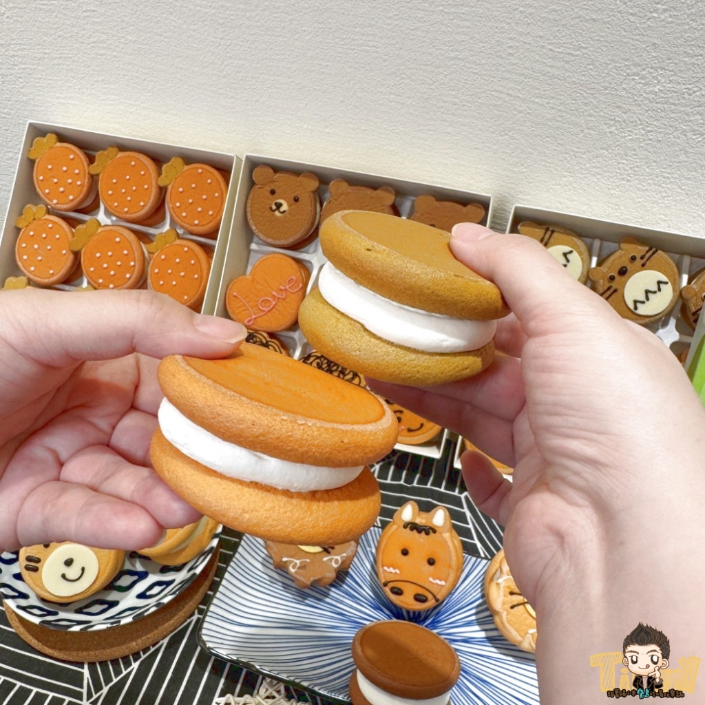 新竹卷卷烘焙 來自台中超人氣可愛生乳銅鑼燒插旗新竹！ (2026母親節蛋糕菜單營業時間地址電話)