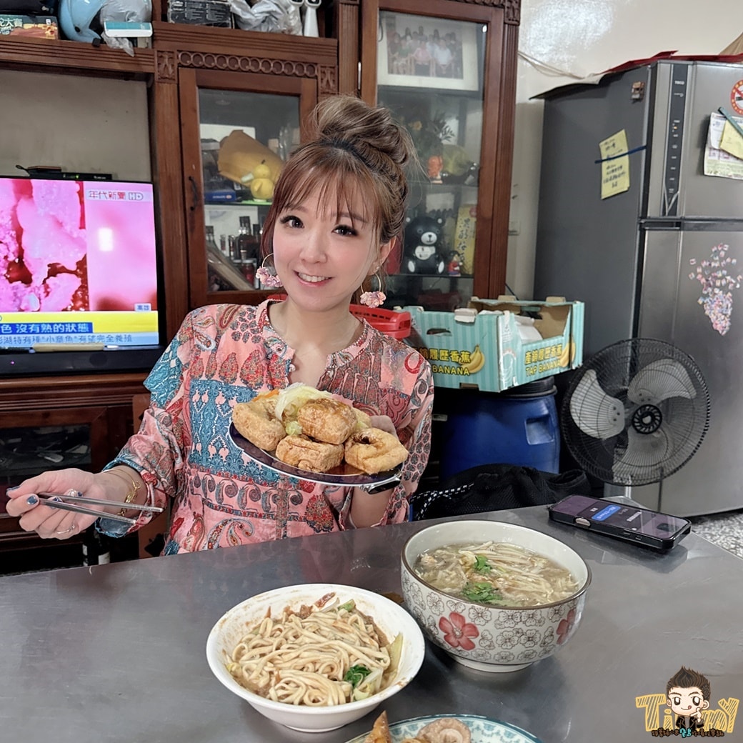 新竹南寮臭豆腐|不起眼的小店卻有外酥內軟也很臭的重口味美食!(南寮在地小吃肉羹麵推薦.菜單營業時間地址電話)