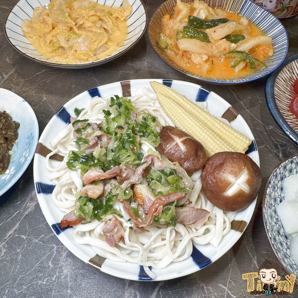 協發行泡菜金門紅回台灣月銷十萬瓶的下飯下酒好幫手！ 居家料理一秒煮出好吃麵食丼飯！ 滿899免運送到家！