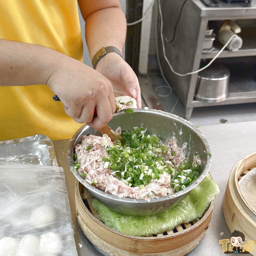 新竹滿福小籠包．韭菜醬油小籠包加豆漿真的飽到天靈蓋 (菜單營業時間地址電話)