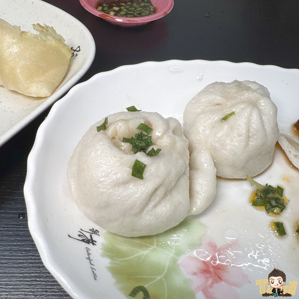 新竹滿福小籠包．韭菜醬油小籠包加豆漿真的飽到天靈蓋 (菜單營業時間地址電話)