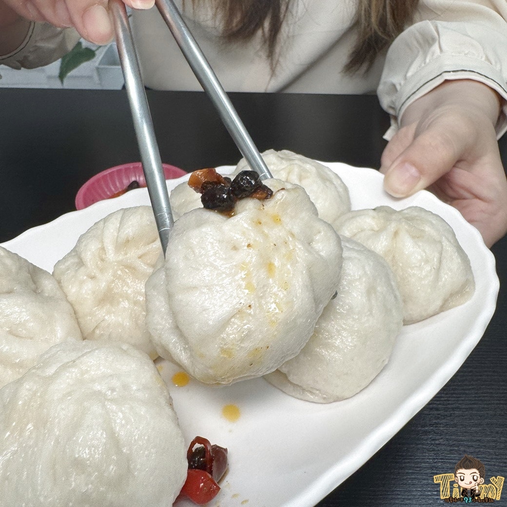新竹滿福小籠包．韭菜醬油小籠包加豆漿真的飽到天靈蓋 (菜單營業時間地址電話)
