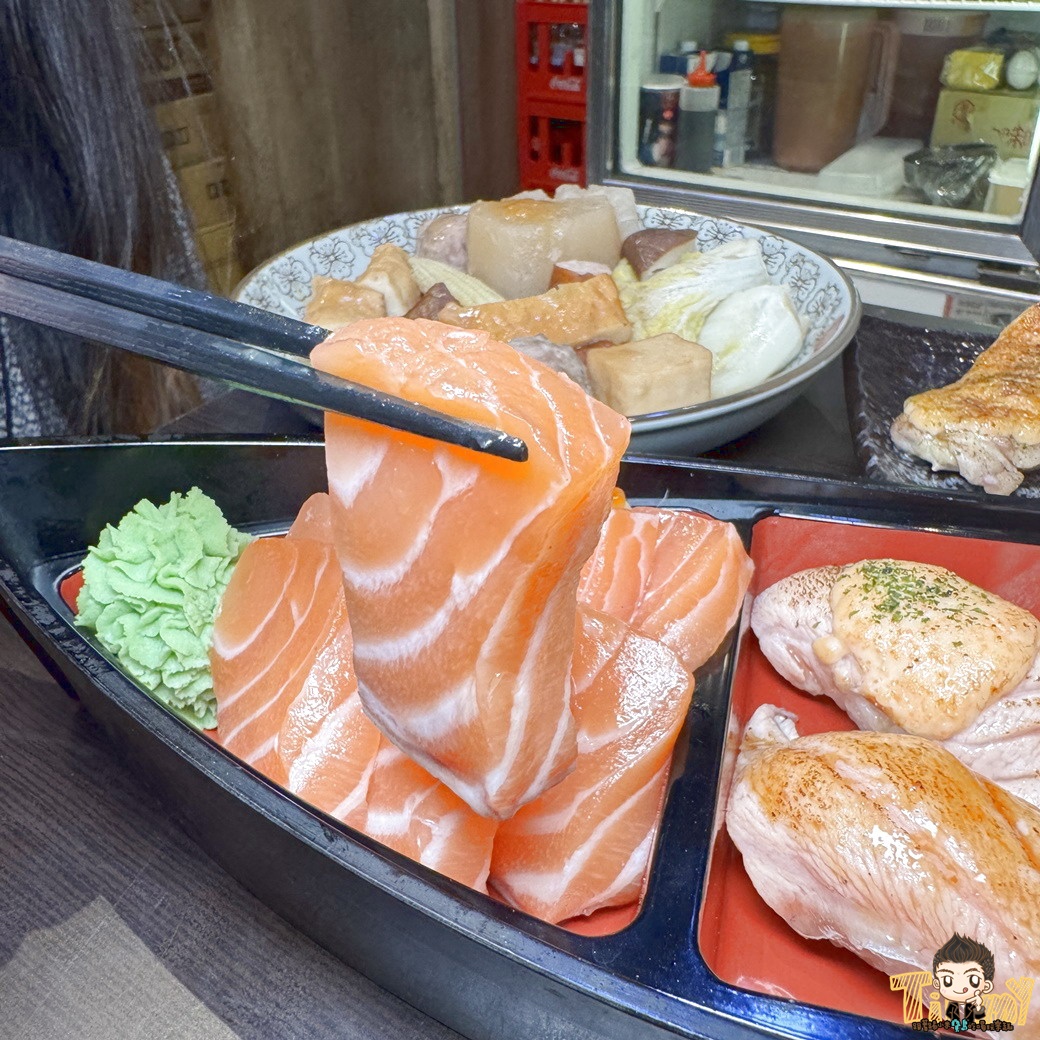 馬的深夜食堂 巨無霸鴨血29元！超豪華鮭魚寶船！ (菜單營業時間地址電話)