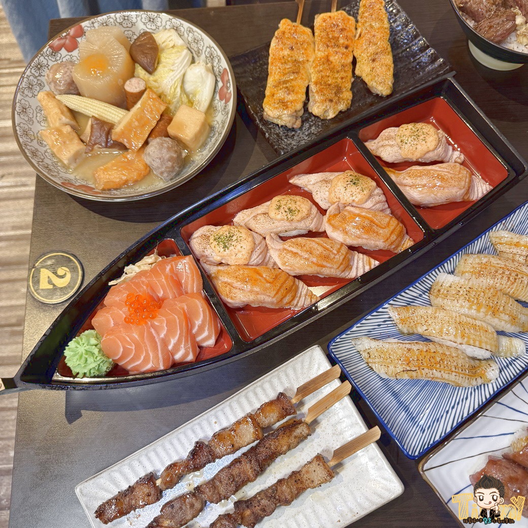 馬的深夜食堂 巨無霸鴨血29元！超豪華鮭魚寶船！ (菜單營業時間地址電話)