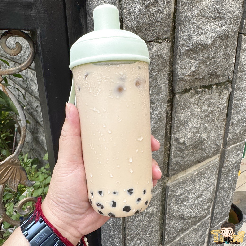 新竹罪惡雞排。 園區秘書訂下午茶救星。雞排+珍奶130元! 生意好到老闆要用三個油炸鍋來出貨! (菜單營業時間地址電話) - 第16張圖 新竹罪惡雞排。 園區秘書訂下午茶救星。雞排+珍奶130元! 生意好到老闆要用三個油炸鍋來出貨! (菜單營業時間地址電話)