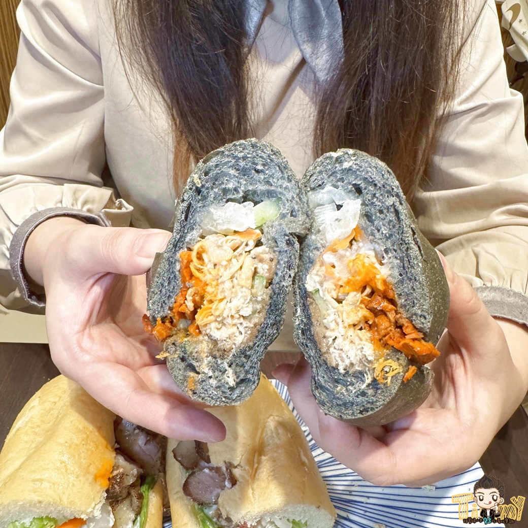 新竹湖口CaCa越南料理中山店。每天現烤越南麵包外酥內軟！ (菜單營業時間地址電話)