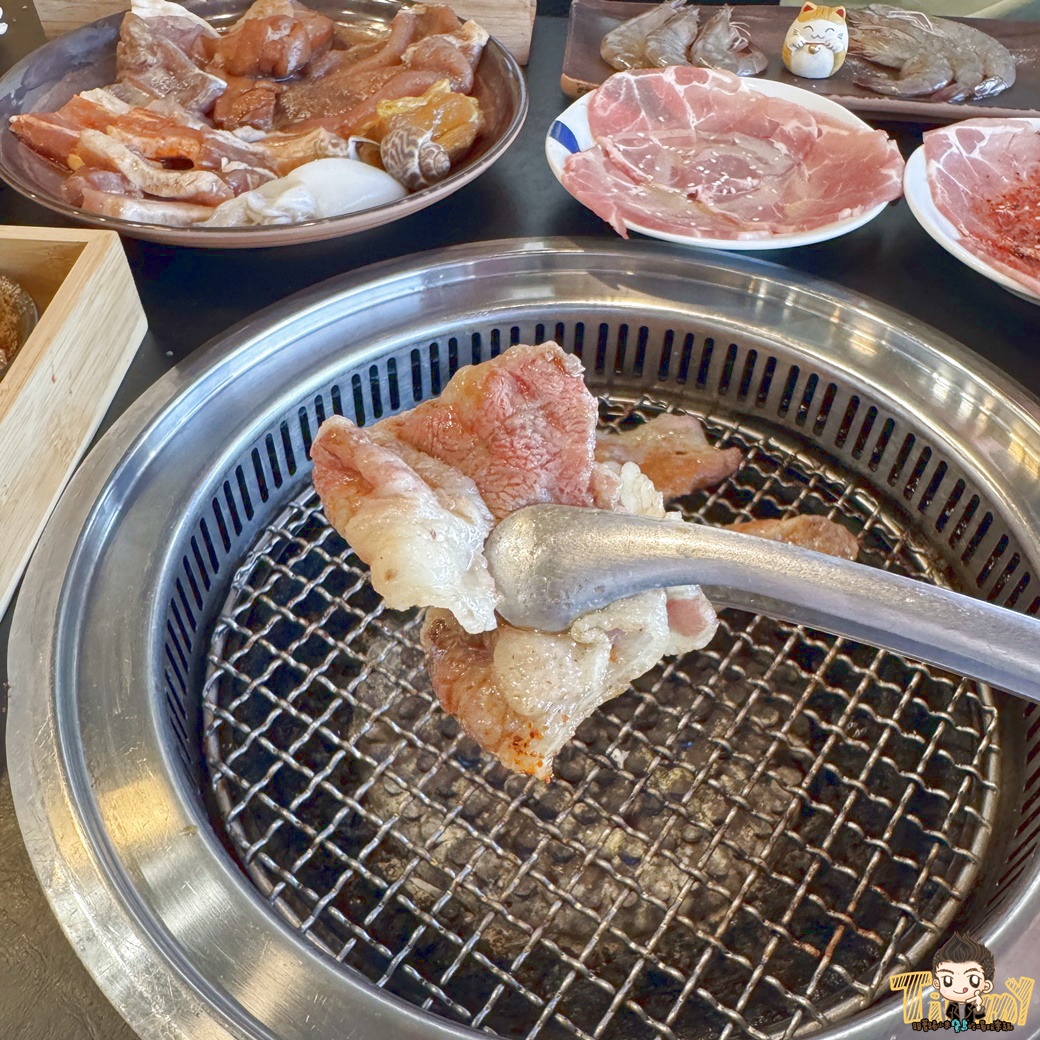樂烤和牛頭份尚順店 688元四國風味烤肉、海鮮吃到飽! +99元就有澳洲和牛比臉大魷魚吃到飽! (菜單營業時間地址電話) - 第41張圖 樂烤和牛頭份尚順店 688元四國風味烤肉、海鮮吃到飽! +99元就有澳洲和牛比臉大魷魚吃到飽! (菜單營業時間地址電話)