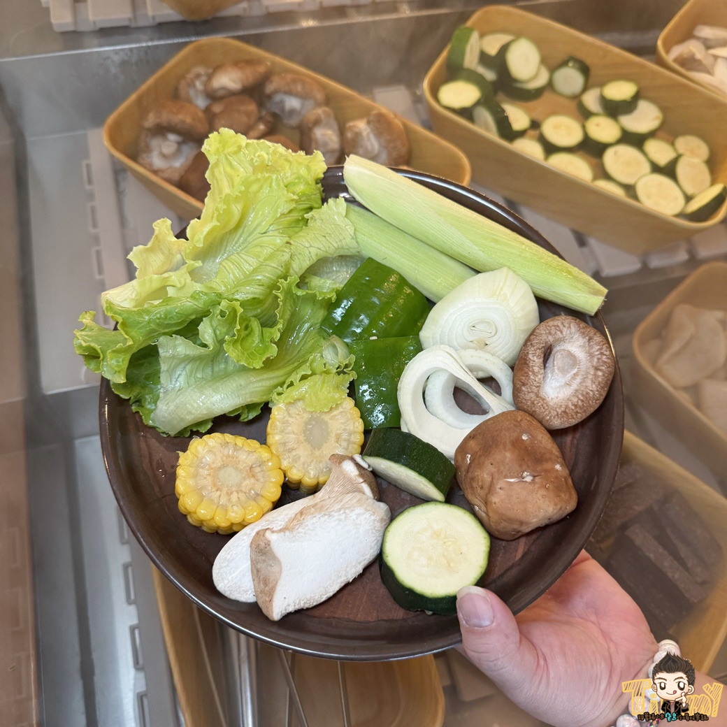 樂烤和牛頭份尚順店 688元四國風味烤肉、海鮮吃到飽! +99元就有澳洲和牛比臉大魷魚吃到飽! (菜單營業時間地址電話) - 第10張圖 樂烤和牛頭份尚順店 688元四國風味烤肉、海鮮吃到飽! +99元就有澳洲和牛比臉大魷魚吃到飽! (菜單營業時間地址電話)