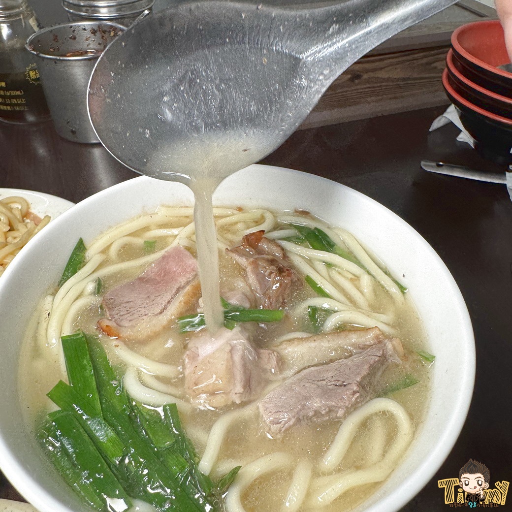 湖口新竹鴨肉麵總店! 50元銅板價超佛心鴨肉麵是有鴨肉的! 炒鴨血炒鴨腸通通50元! (菜單營業時間地址電話) - 第12張圖 湖口新竹鴨肉麵總店! 50元銅板價超佛心鴨肉麵是有鴨肉的! 炒鴨血炒鴨腸通通50元! (菜單營業時間地址電話)