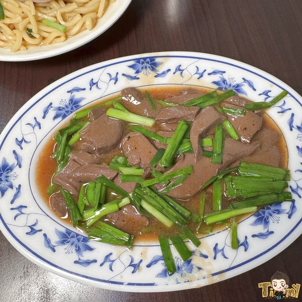 湖口新竹鴨肉麵總店! 50元銅板價超佛心鴨肉麵是有鴨肉的! 炒鴨血炒鴨腸通通50元! (菜單營業時間地址電話) - 第18張圖 湖口新竹鴨肉麵總店! 50元銅板價超佛心鴨肉麵是有鴨肉的! 炒鴨血炒鴨腸通通50元! (菜單營業時間地址電話)