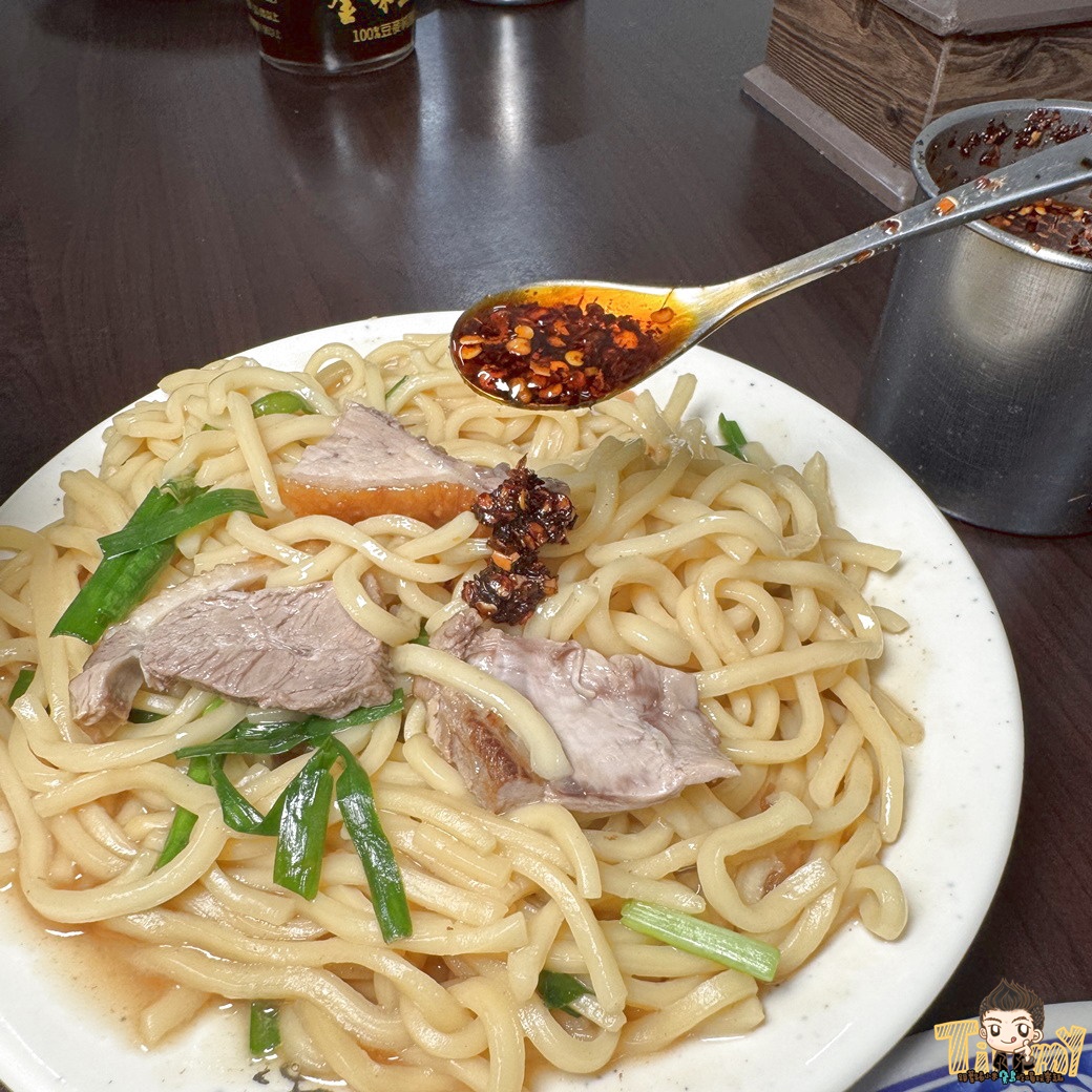 湖口新竹鴨肉麵總店! 50元銅板價超佛心鴨肉麵是有鴨肉的! 炒鴨血炒鴨腸通通50元! (菜單營業時間地址電話) - 第15張圖 湖口新竹鴨肉麵總店! 50元銅板價超佛心鴨肉麵是有鴨肉的! 炒鴨血炒鴨腸通通50元! (菜單營業時間地址電話)