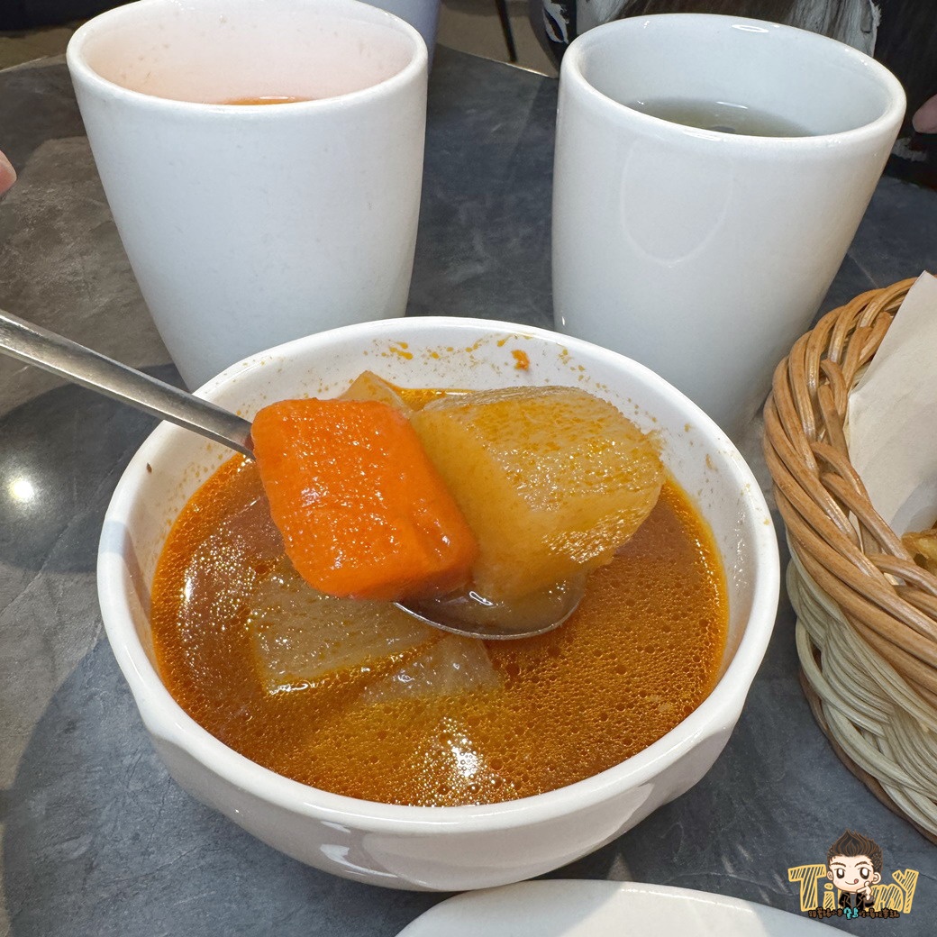新竹史堤克先生牛排被牛排耽誤的水果店！ 薯條炒飯飲料水果湯品吃到飽！ (菜單營業時間地址電話)