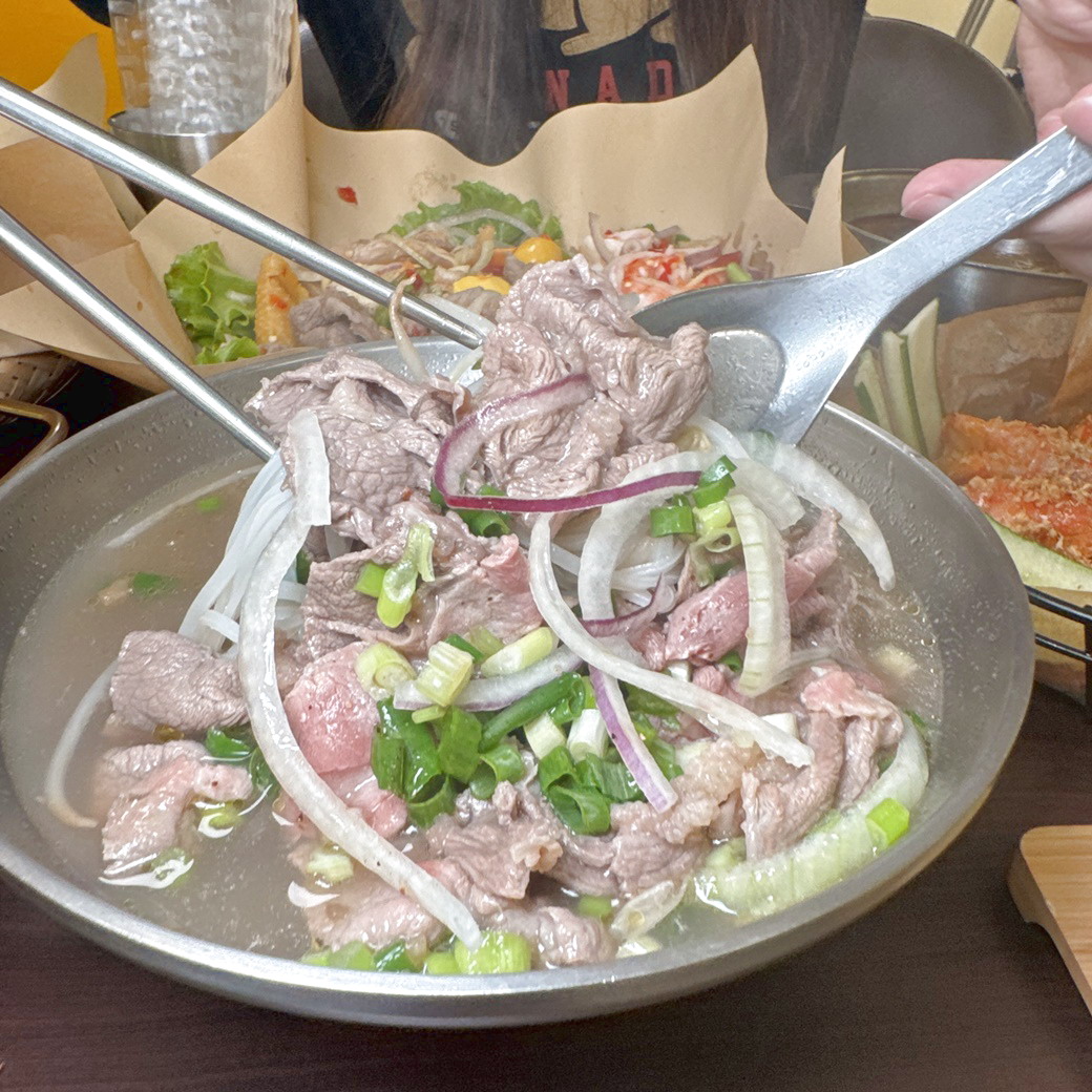 苗栗頭份竹南越來越好吃大份量越南牛肉河粉! (菜單營業時間地址電話) - 第18張圖 苗栗頭份竹南越來越好吃大份量越南牛肉河粉! (菜單營業時間地址電話)