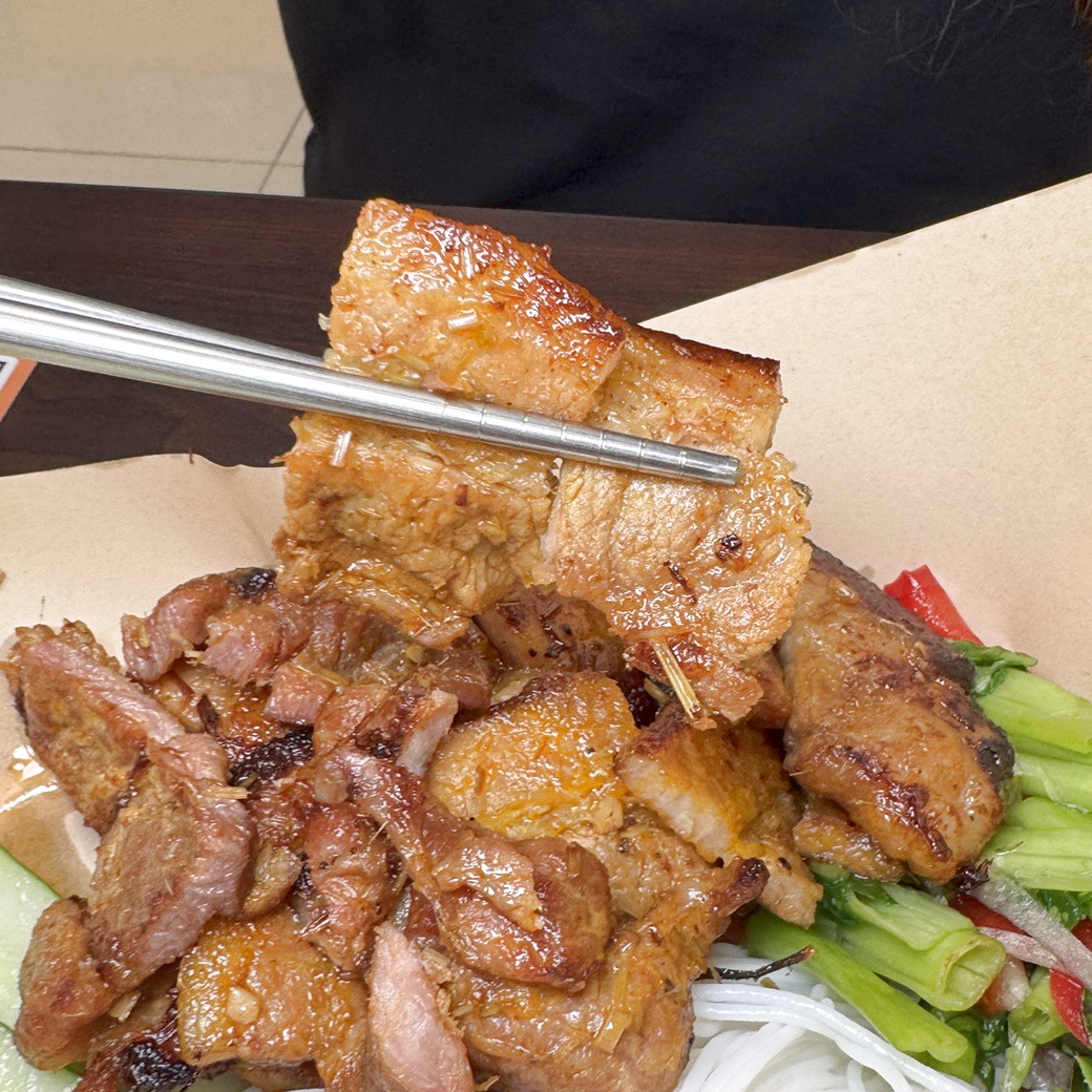 苗栗頭份竹南越來越好吃大份量越南牛肉河粉! (菜單營業時間地址電話) - 第34張圖 苗栗頭份竹南越來越好吃大份量越南牛肉河粉! (菜單營業時間地址電話)