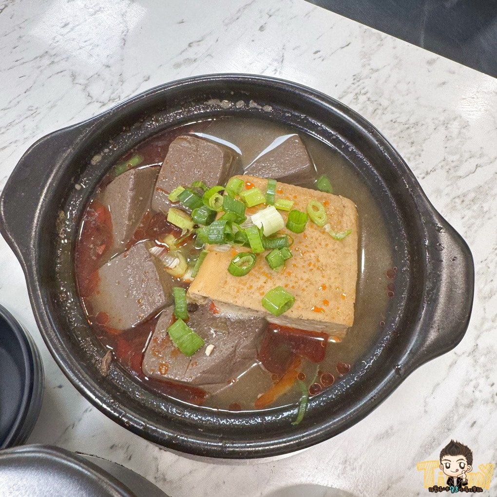 桃園大溪精品小火鍋大溪總店 探訪溪落羽松秘境吃超值小火鍋 (菜單營業時間地址電話) - 第61張圖 桃園大溪精品小火鍋大溪總店 探訪溪落羽松秘境吃超值小火鍋 (菜單營業時間地址電話)