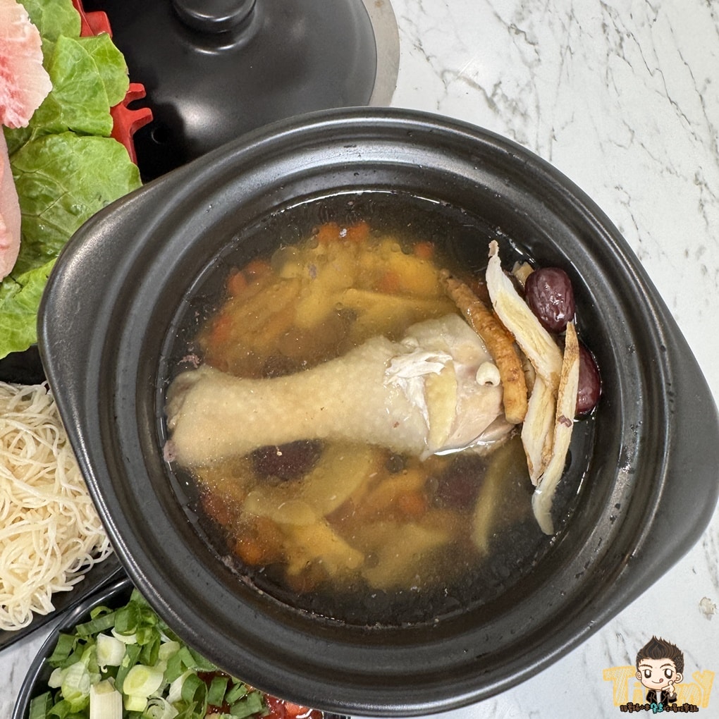 桃園大溪精品小火鍋大溪總店 探訪溪落羽松秘境吃超值小火鍋 (菜單營業時間地址電話) - 第53張圖 桃園大溪精品小火鍋大溪總店 探訪溪落羽松秘境吃超值小火鍋 (菜單營業時間地址電話)