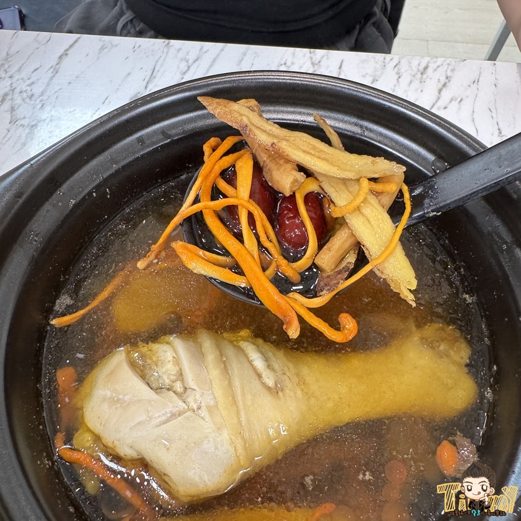 桃園大溪精品小火鍋大溪總店 探訪溪落羽松秘境吃超值小火鍋 (菜單營業時間地址電話) - 第51張圖 桃園大溪精品小火鍋大溪總店 探訪溪落羽松秘境吃超值小火鍋 (菜單營業時間地址電話)